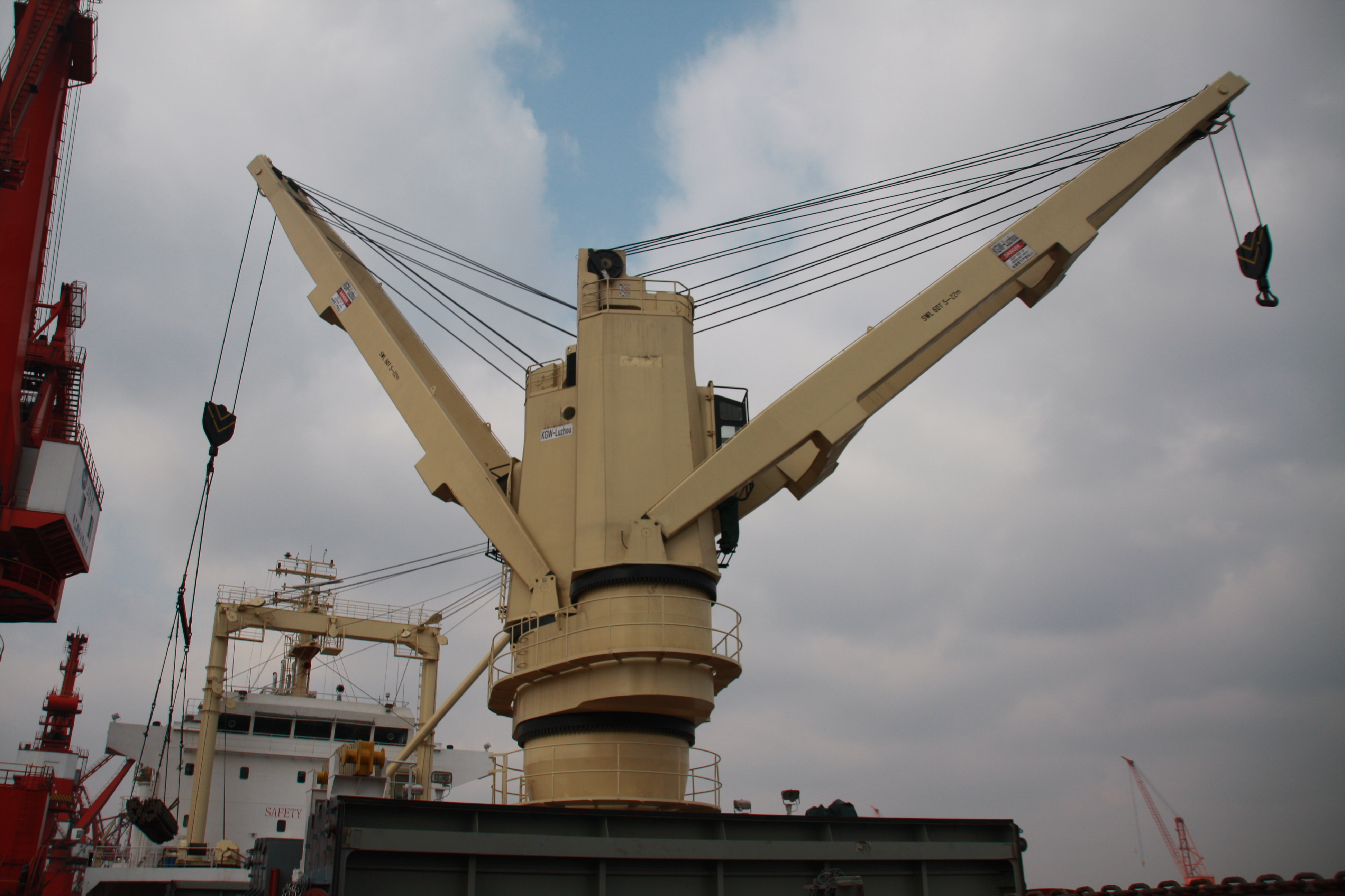 KGW˫ƴػ lUZHOU-KGW Twin Crane